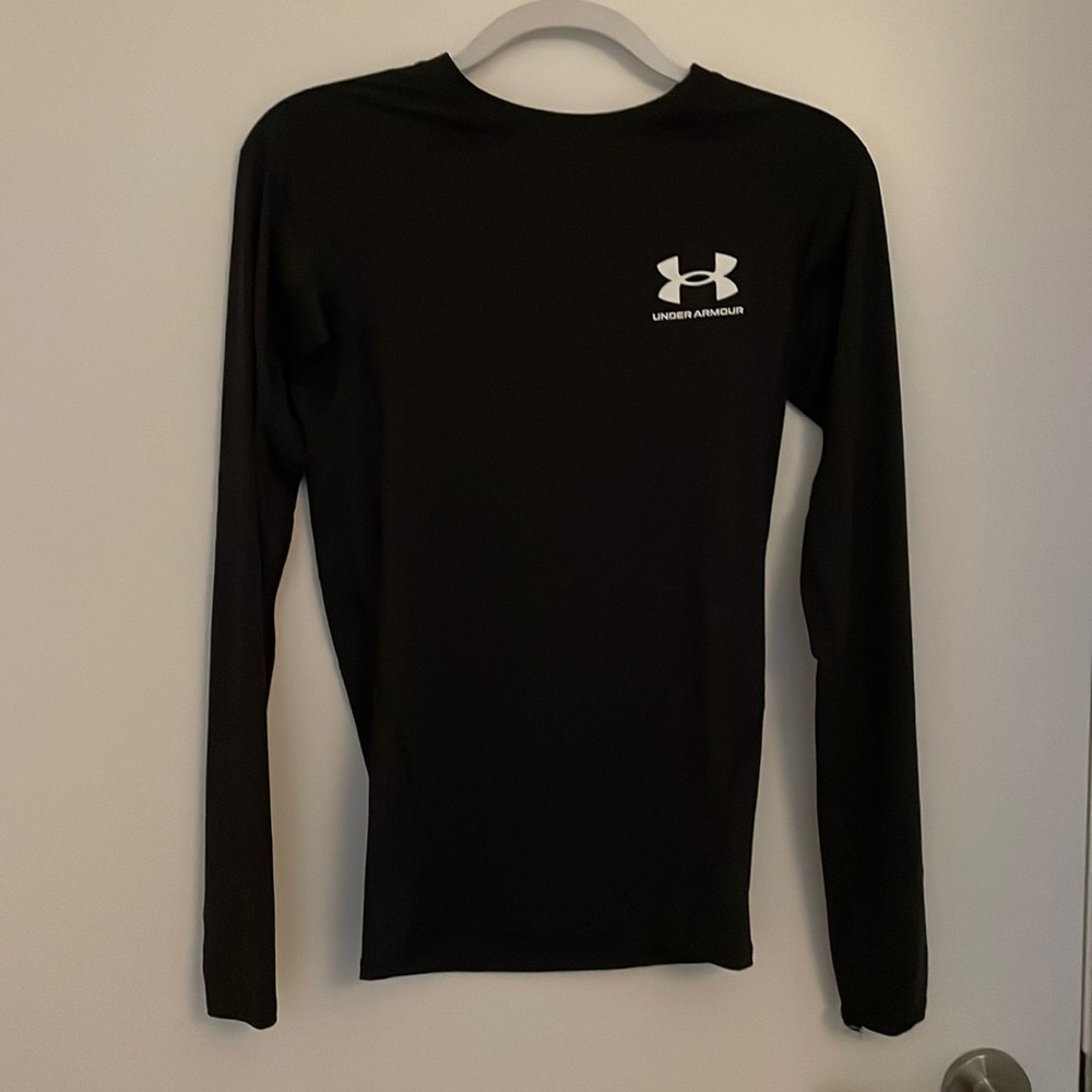 Under Armour Longsleeve Shirt Medium